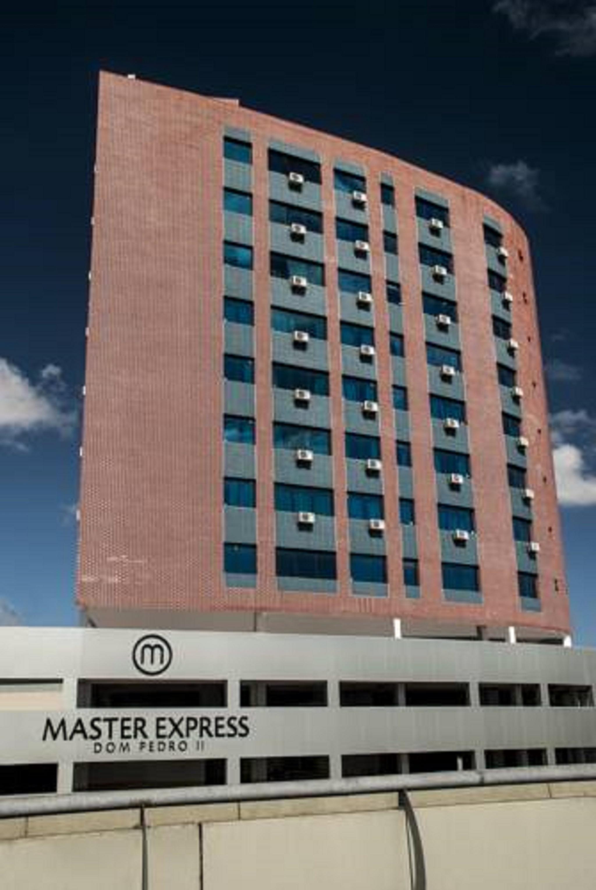 Master Express Dom Pedro II - Proximo Ao Consulado Americano E Aeroporto ปอร์โตอัลเลเกร ภายนอก รูปภาพ